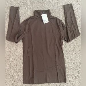 H&M mens basic turtleneck size small
